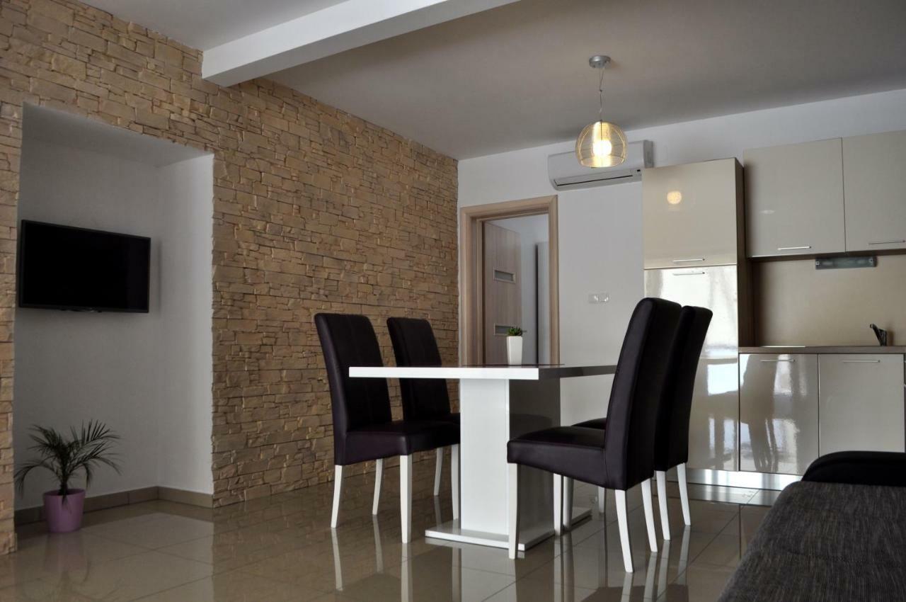 Bay Sascica Apartment Sali Exterior photo
